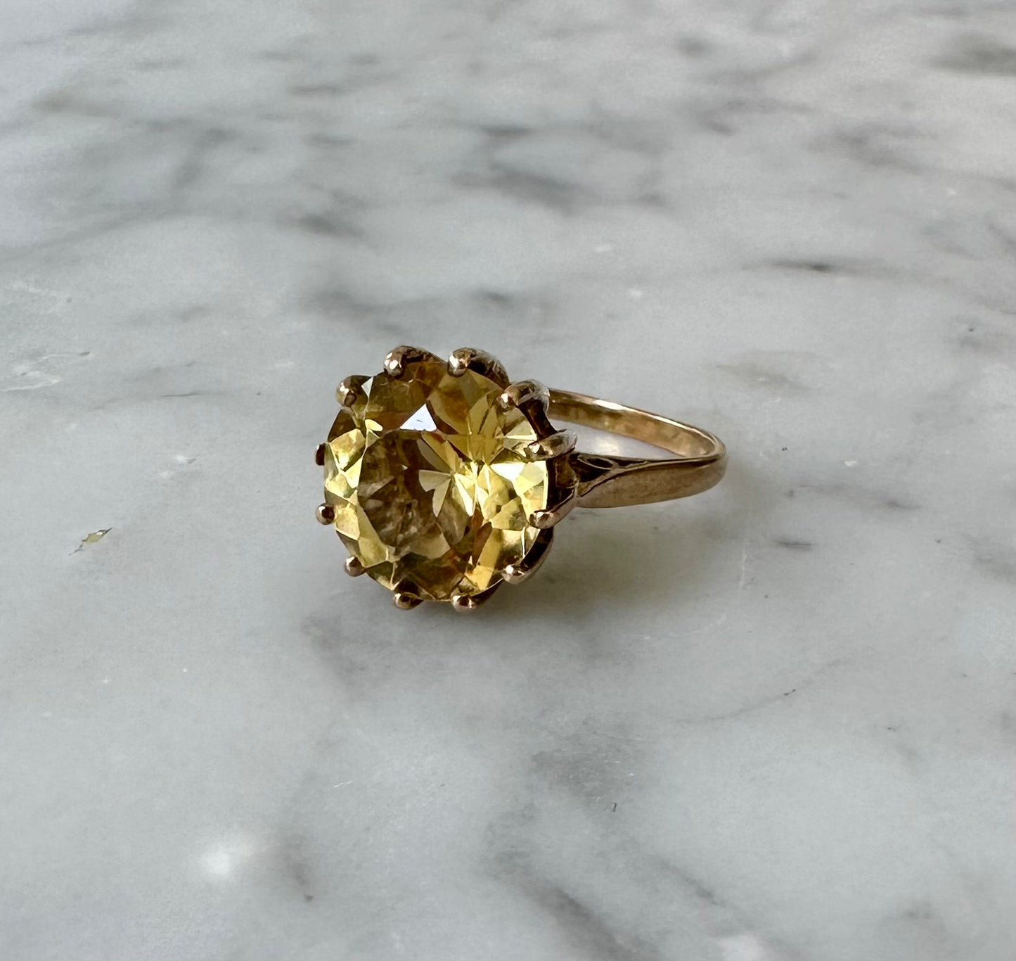 Antique 9ct Citrine Solitaire Ring