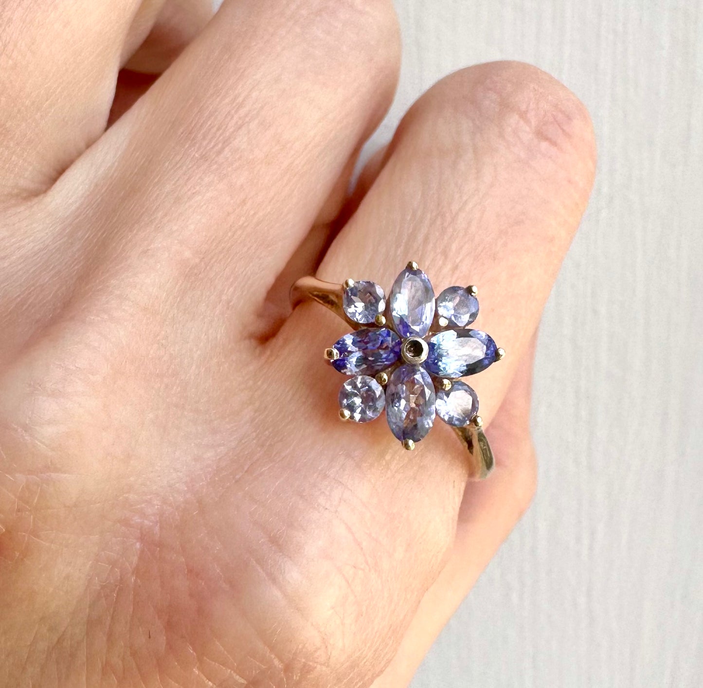 Antique 9ct Tanzanite Flower Ring