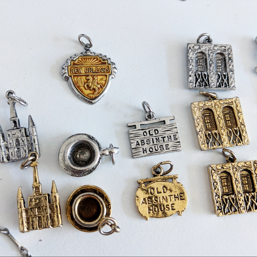 Vintage New Orleans Souvenir Necklace