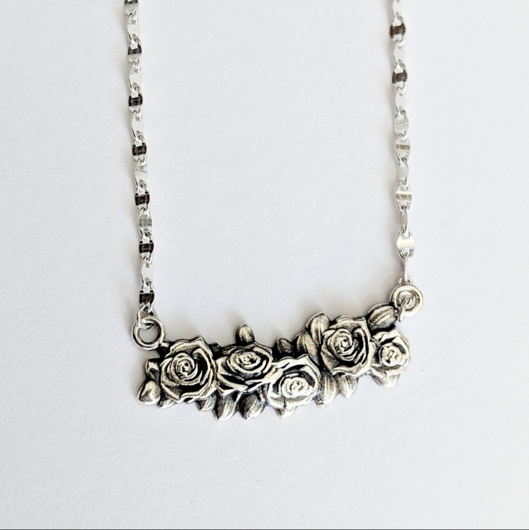 Memoriam Offering Necklace