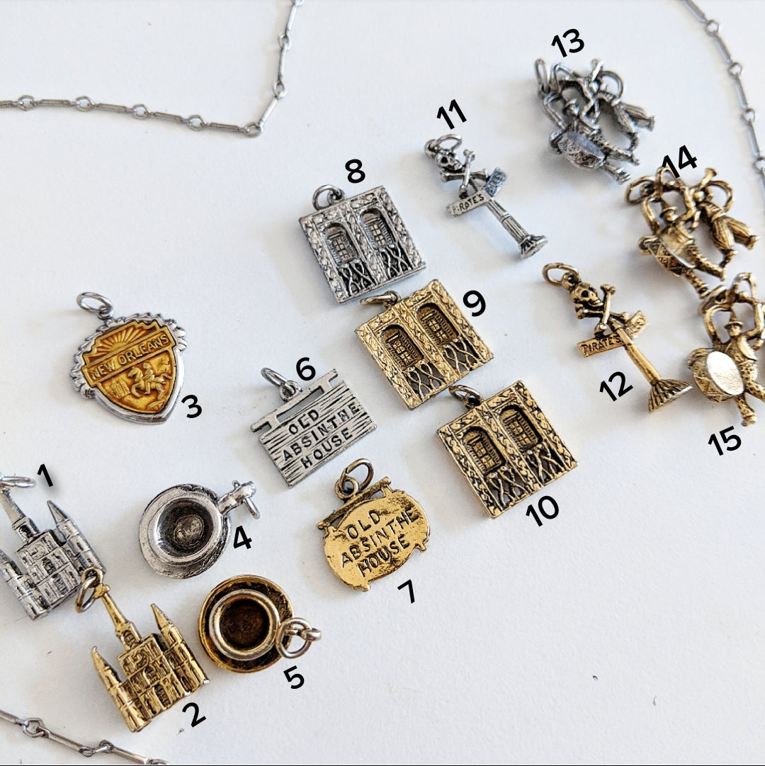 Vintage New Orleans Souvenir Necklace