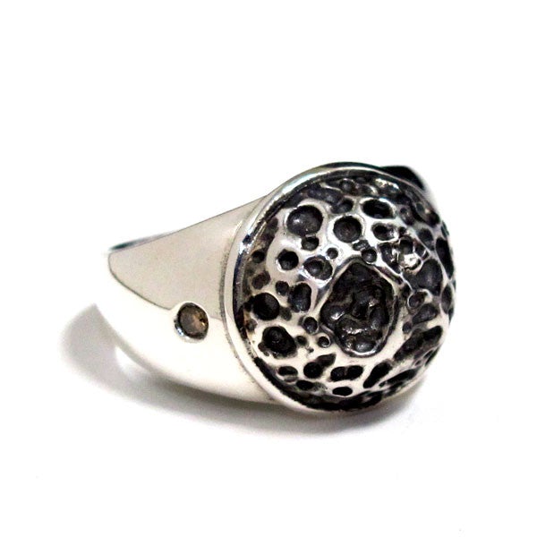 Immediate Ship Moon Ring Sz 7